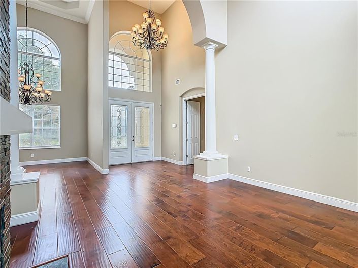 Image No.10-4 Bed Property for sale