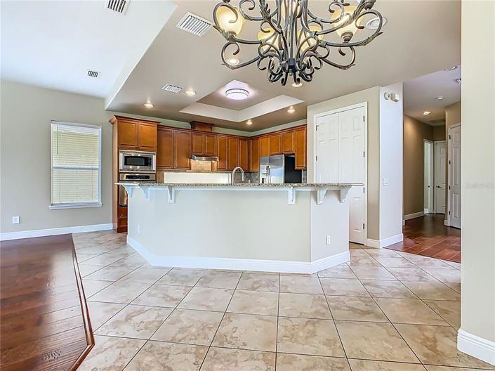 Image No.19-4 Bed Property for sale