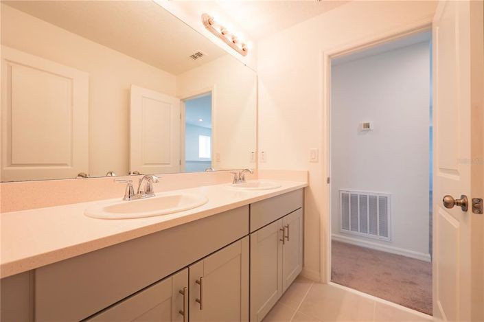 Image No.31-5 Bed Property for sale