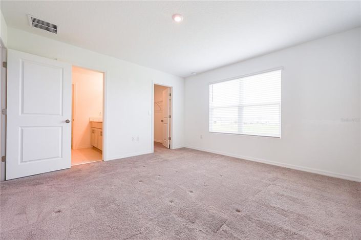 Image No.37-5 Bed Property for sale