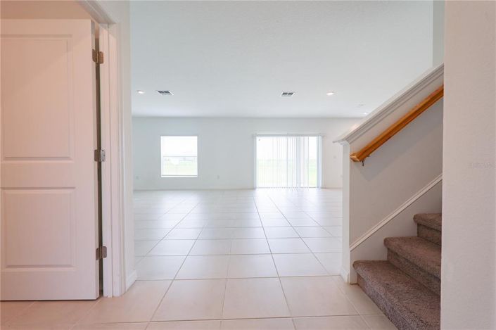 Image No.4-5 Bed Property for sale