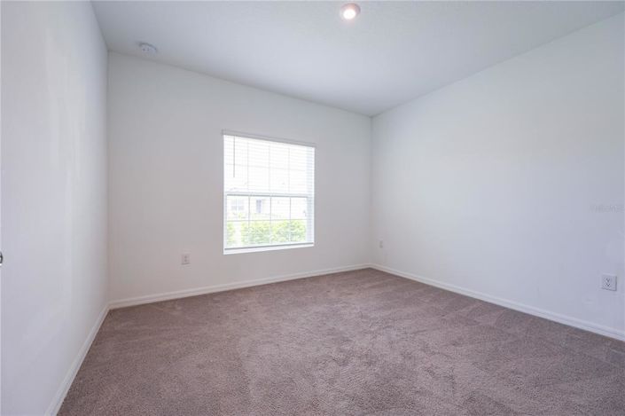 Image No.7-5 Bed Property for sale