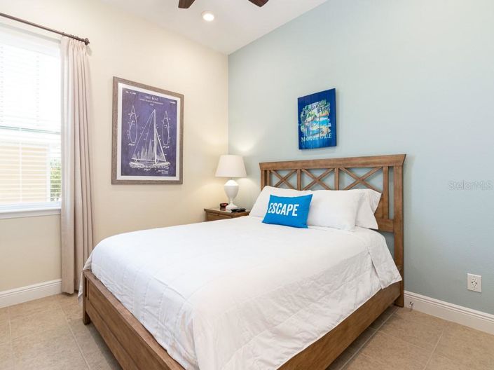 Image No.11-3 Bed Property for sale