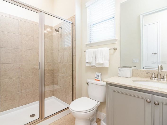 Image No.17-3 Bed Property for sale