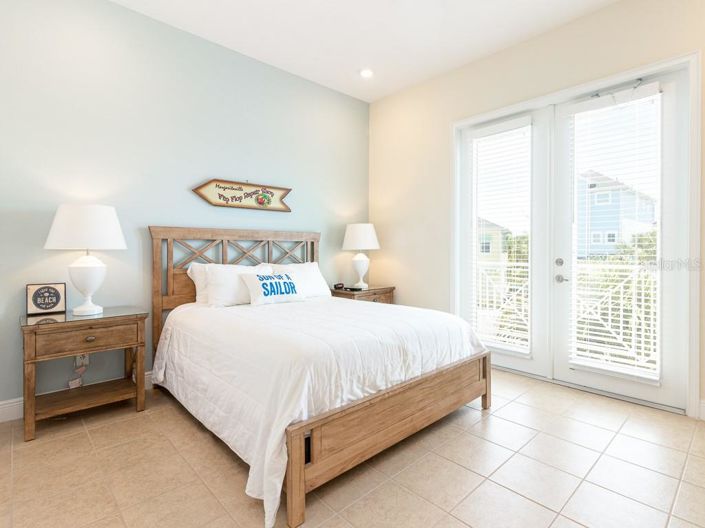 Image No.18-3 Bed Property for sale