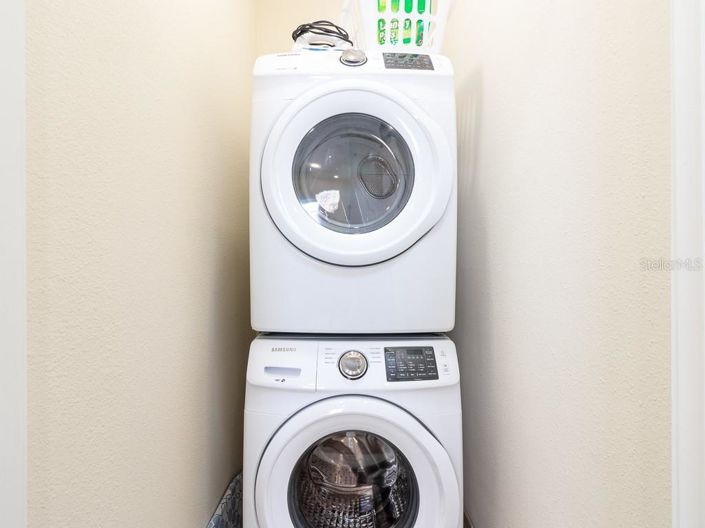 Image No.23-3 Bed Property for sale