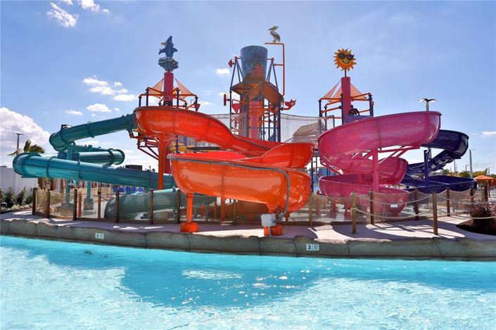 Image No.66-3 Bed Property for sale