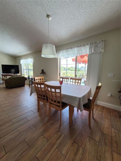 Image No.14-Propriété de 4 chambres à vendre à Kissimmee