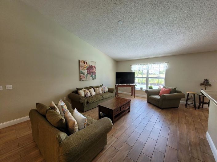 Image No.15-Propriété de 4 chambres à vendre à Kissimmee