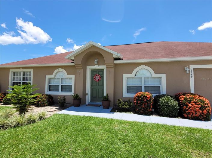 Image No.2-Propriété de 4 chambres à vendre à Kissimmee