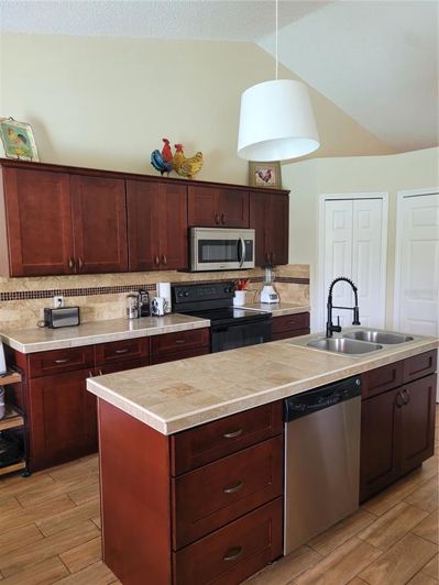 Image No.8-Propriété de 4 chambres à vendre à Kissimmee