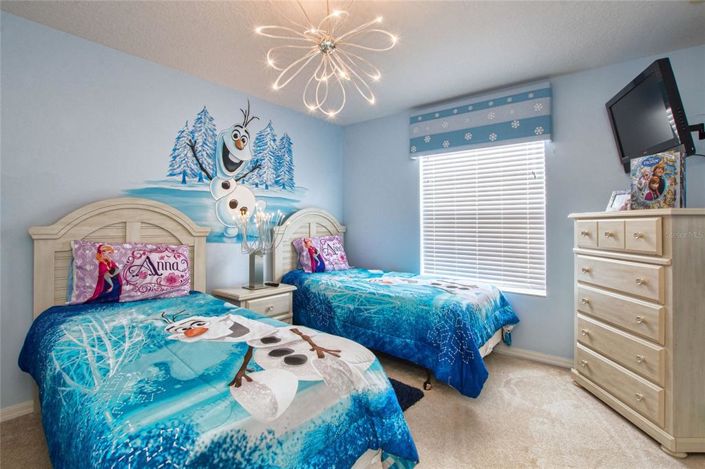 Image No.24-5 Bed Property for sale