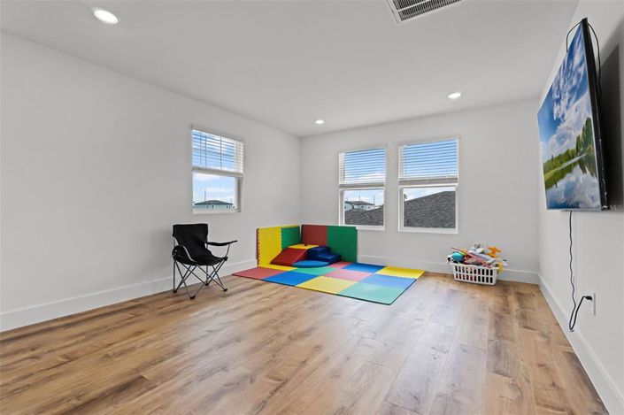 Image No.21-5 Bed Property for sale