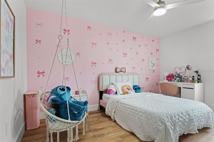 Image No.32-5 Bed Property for sale