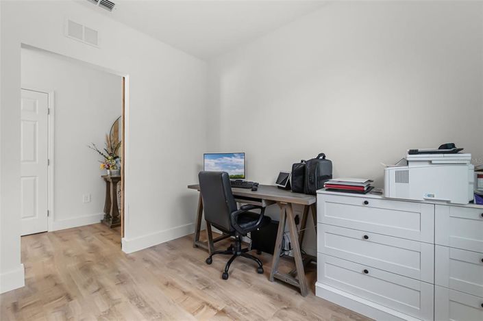 Image No.43-5 Bed Property for sale