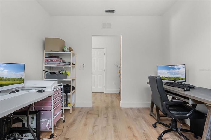 Image No.44-5 Bed Property for sale