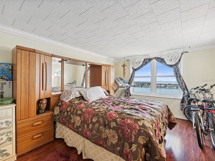 Image No.19-Propriété de 2 chambres à vendre à Floride