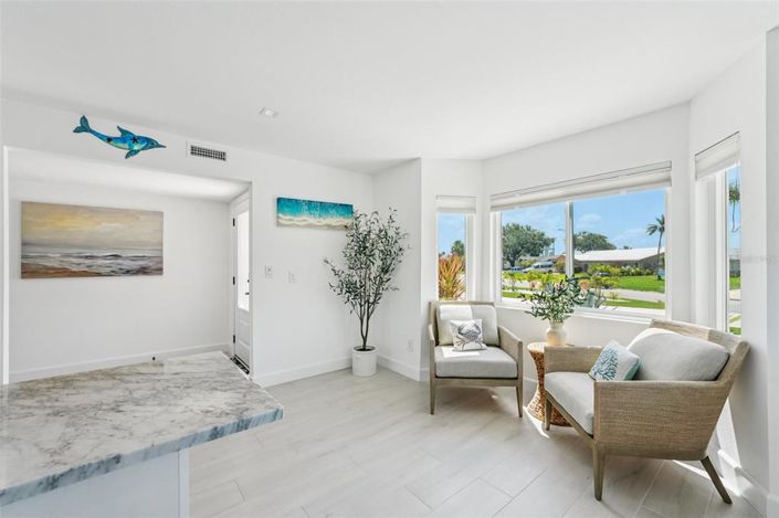 Image No.14-4 Bed Property for sale