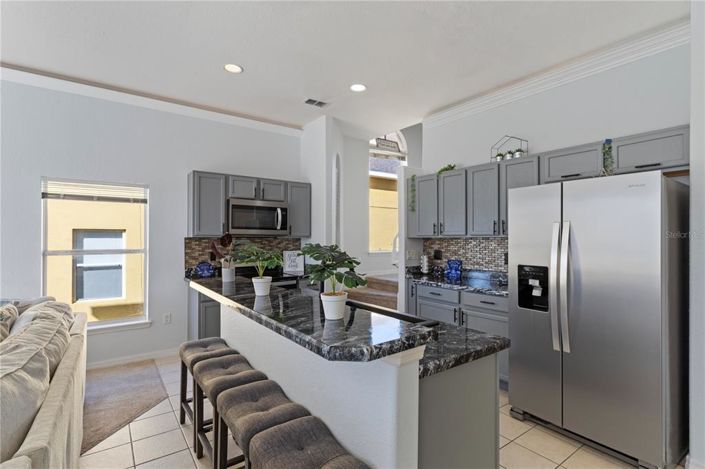 Image No.10-5 Bed Property for sale