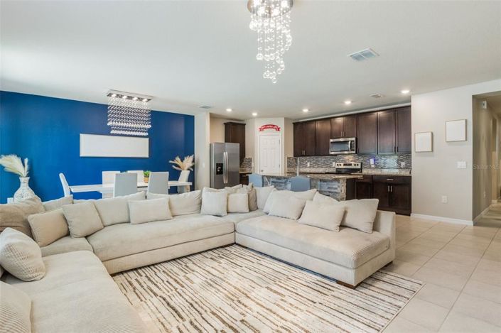 Image No.9-Propriété de 4 chambres à vendre à Haines City