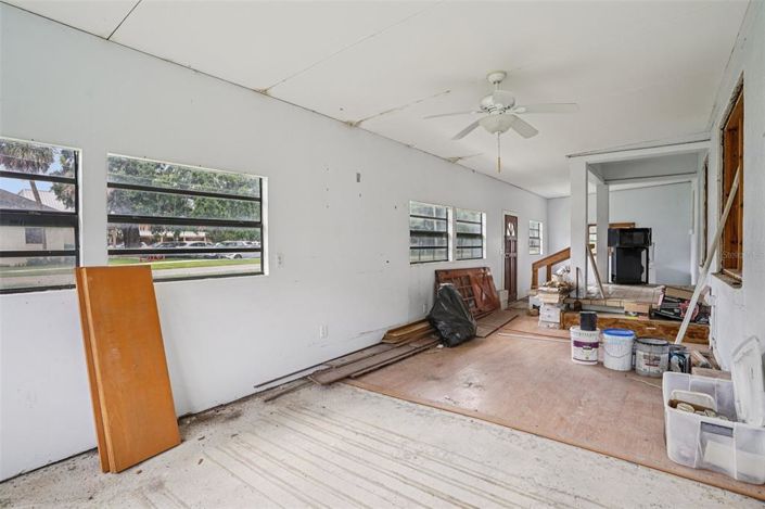 Image No.20-3 Bed Property for sale