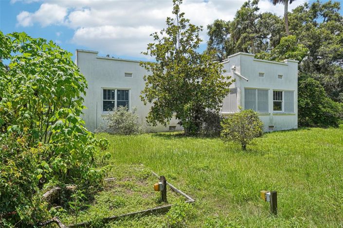 Image No.29-3 Bed Property for sale