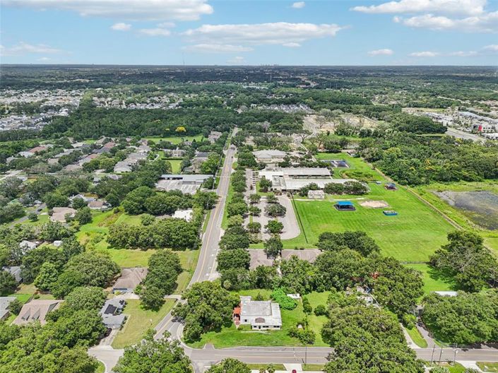 Image No.40-3 Bed Property for sale