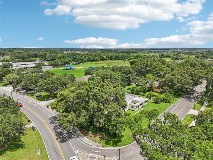 Image No.48-3 Bed Property for sale