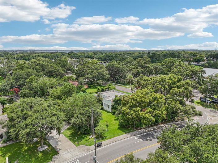 Image No.50-3 Bed Property for sale