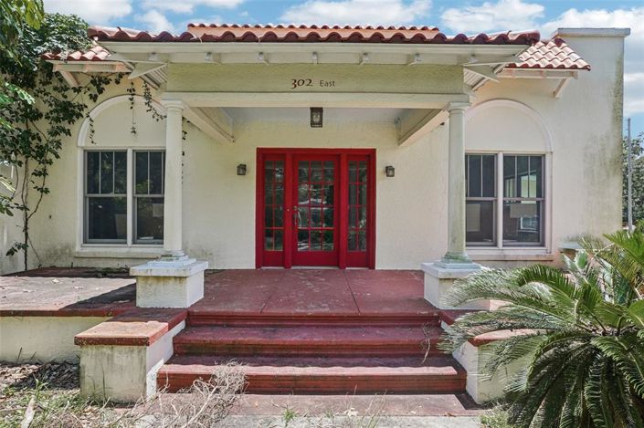 Image No.6-3 Bed Property for sale