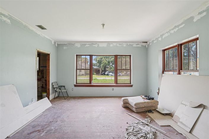 Image No.9-3 Bed Property for sale