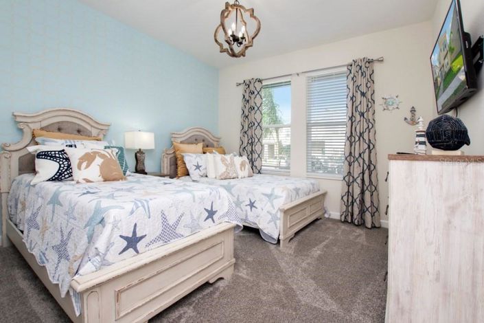 Image No.38-6 Bed Property for sale