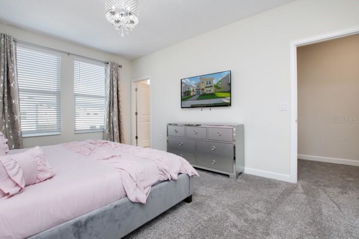 Image No.44-6 Bed Property for sale