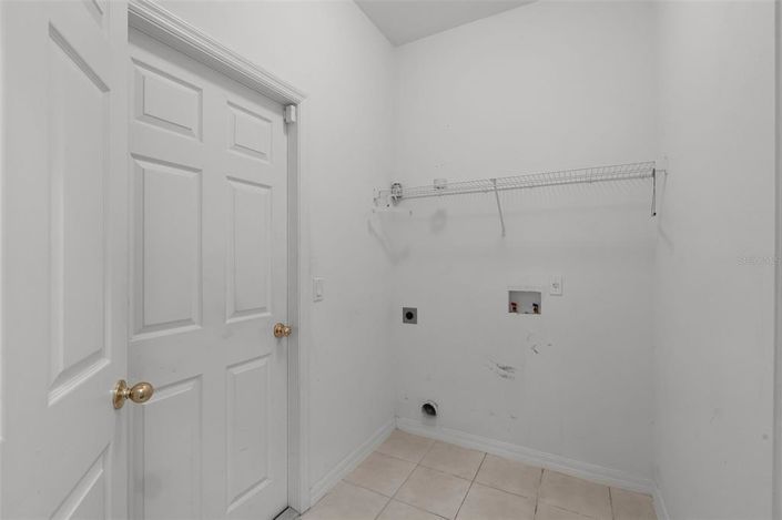 Image No.35-4 Bed Property for sale