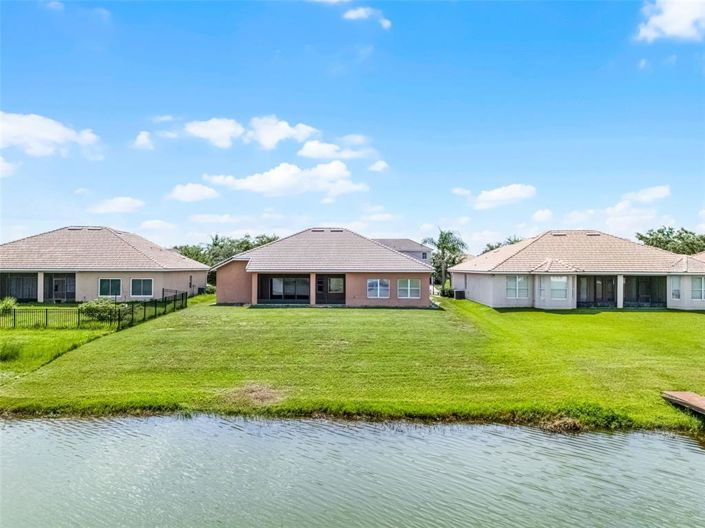 Image No.50-4 Bed Property for sale