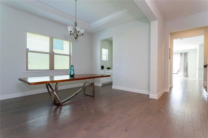 Image No.16-5 Bed Property for sale