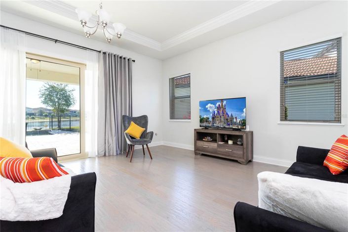 Image No.30-5 Bed Property for sale