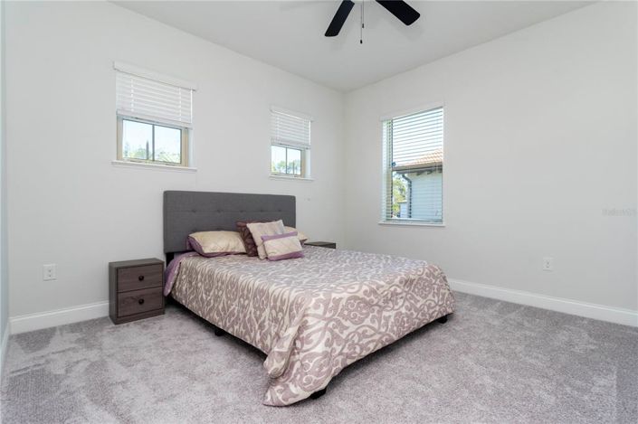 Image No.57-5 Bed Property for sale