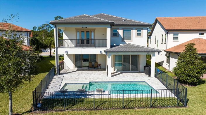 Image No.6-5 Bed Property for sale