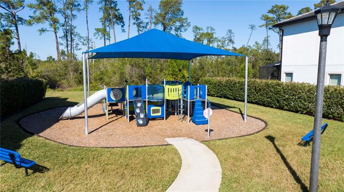 Image No.9-5 Bed Property for sale