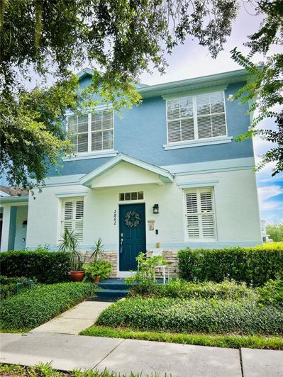 Image No.1-4 Bed Townhouse for sale