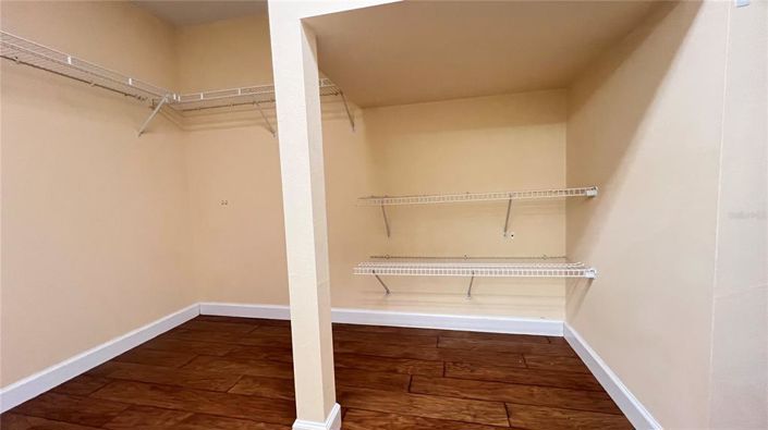 Image No.39-4 Bed Property for sale