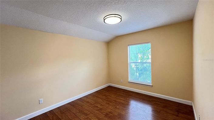 Image No.54-4 Bed Property for sale