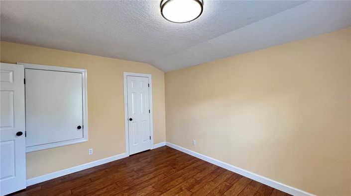 Image No.55-4 Bed Property for sale