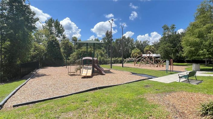 Image No.74-4 Bed Property for sale