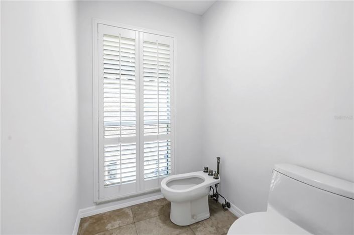 Image No.54-3 Bed Property for sale