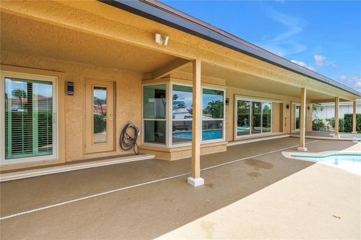 Image No.69-3 Bed Property for sale