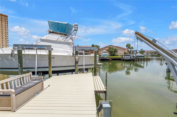 Image No.74-3 Bed Property for sale