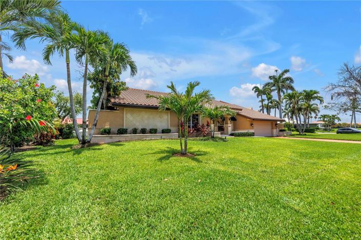 Image No.78-3 Bed Property for sale