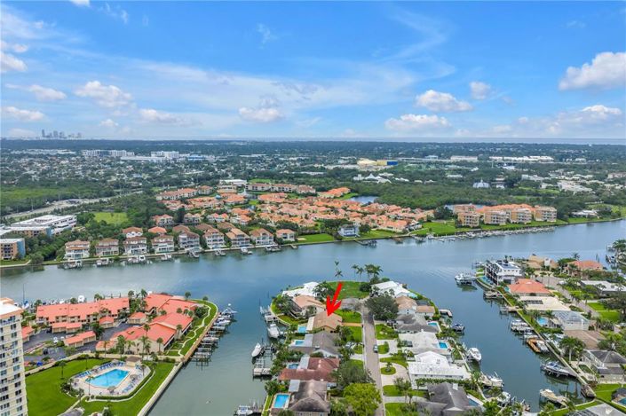 Image No.89-3 Bed Property for sale